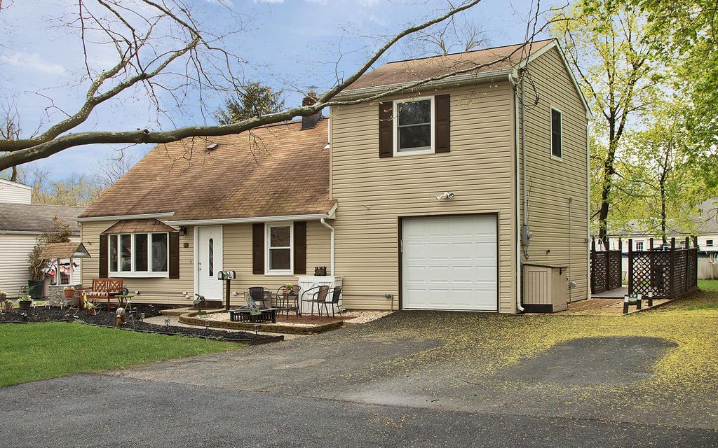 83 Village Rd, Pompton Plains, NJ 07444 Trulia