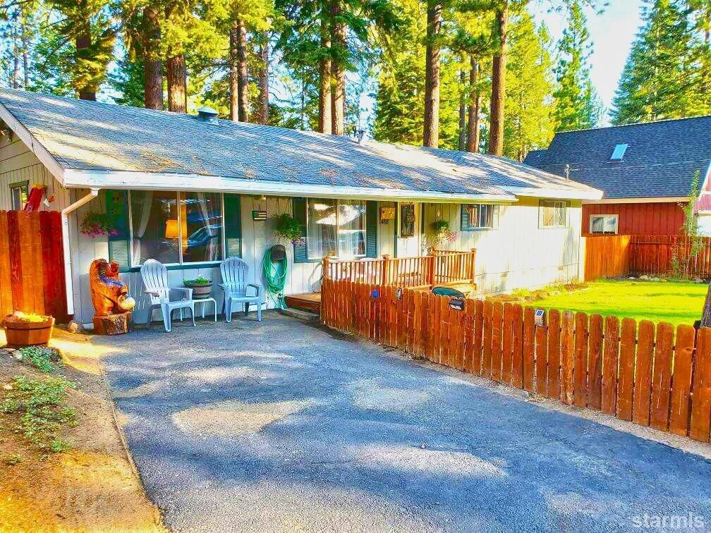 1488 Crystal Air Dr, South Lake Tahoe, CA 96150