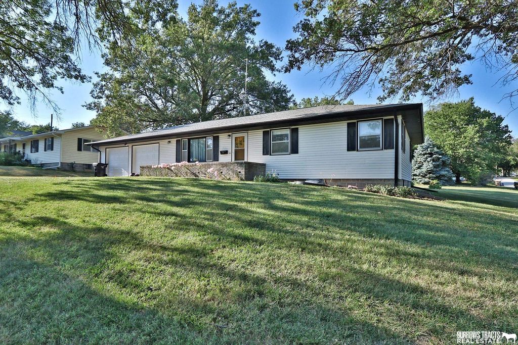 124 E G St, Elmwood, NE 68349 Trulia