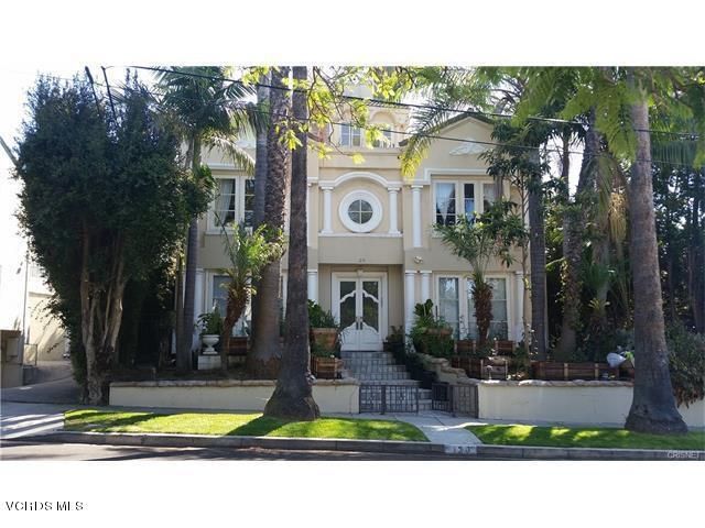 120 Stonehaven Way, Los Angeles, CA 90049