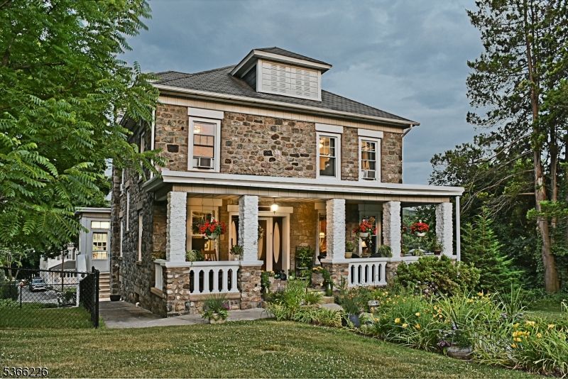 17 Hillside Ave, Netcong, NJ 07857 | MLS# 3970501 | Trulia