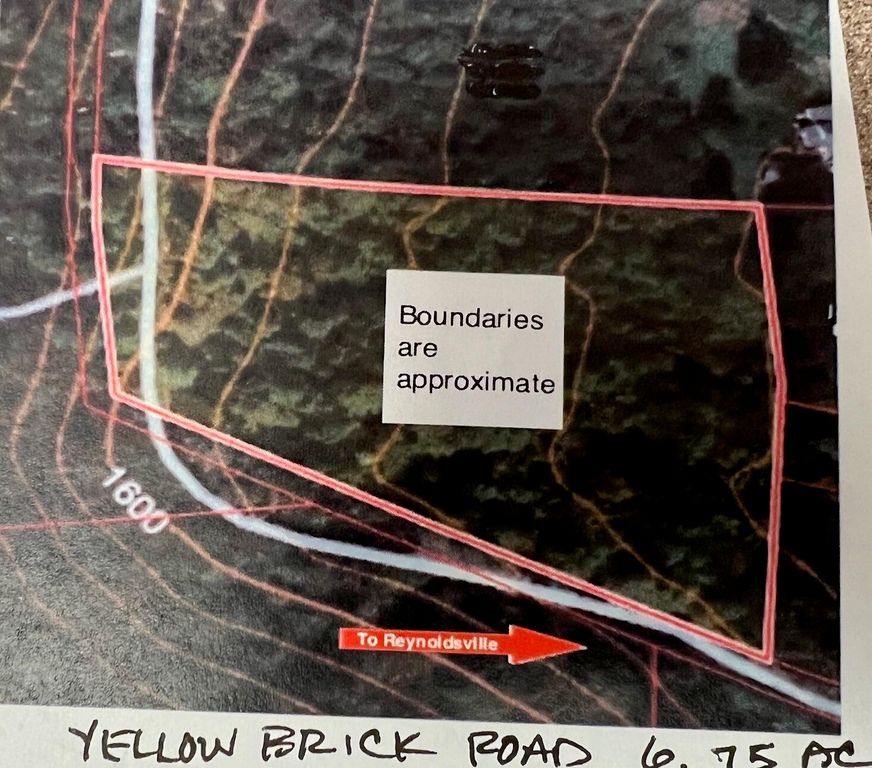 Yellow Brick Rd, Reynoldsville, PA 15851