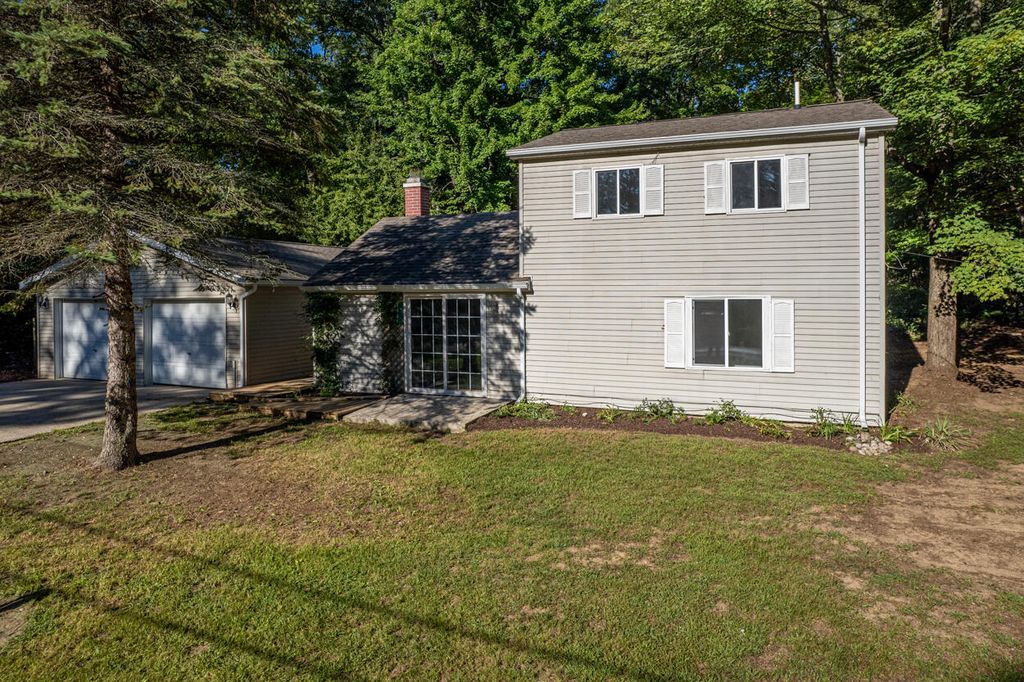 8901 S Vista Dr, Newaygo, MI 49337 Trulia