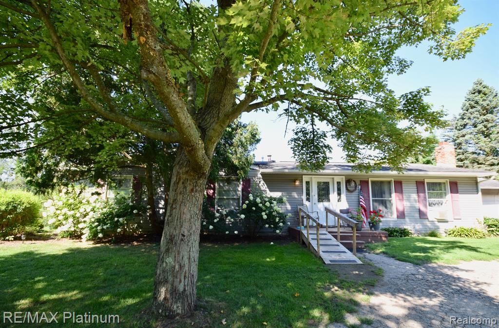 10325 Fish Lake Rd, Holly, MI 48442 Trulia