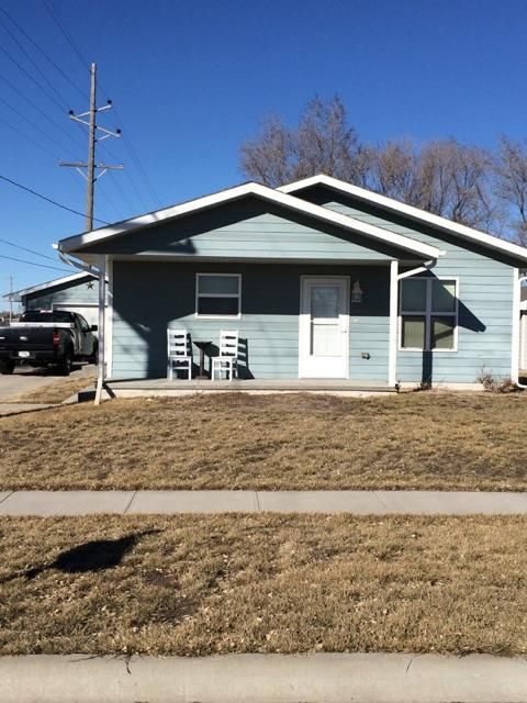 1204 E 16th St, Kearney, NE 68847