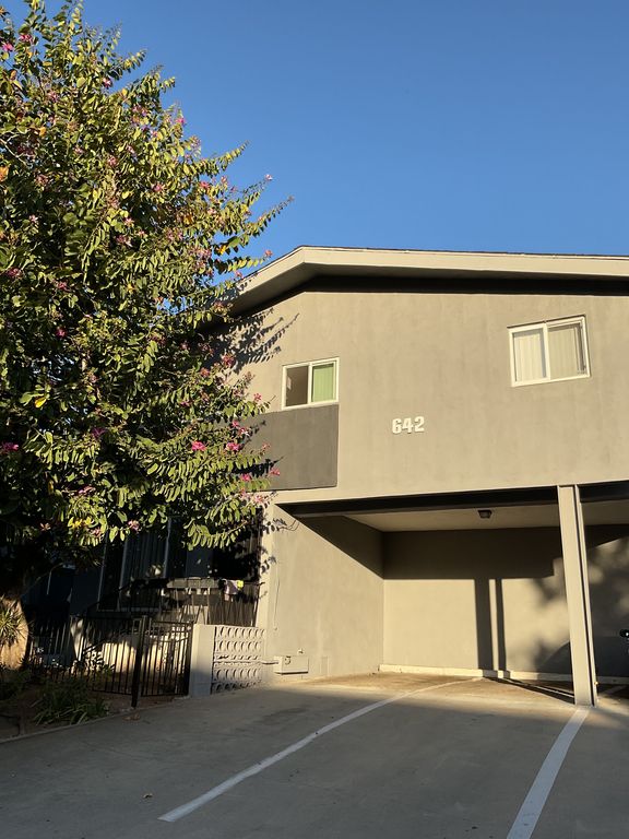 642 N Hayworth Ave 8, Los Angeles, CA 90048 Apartment for Sale