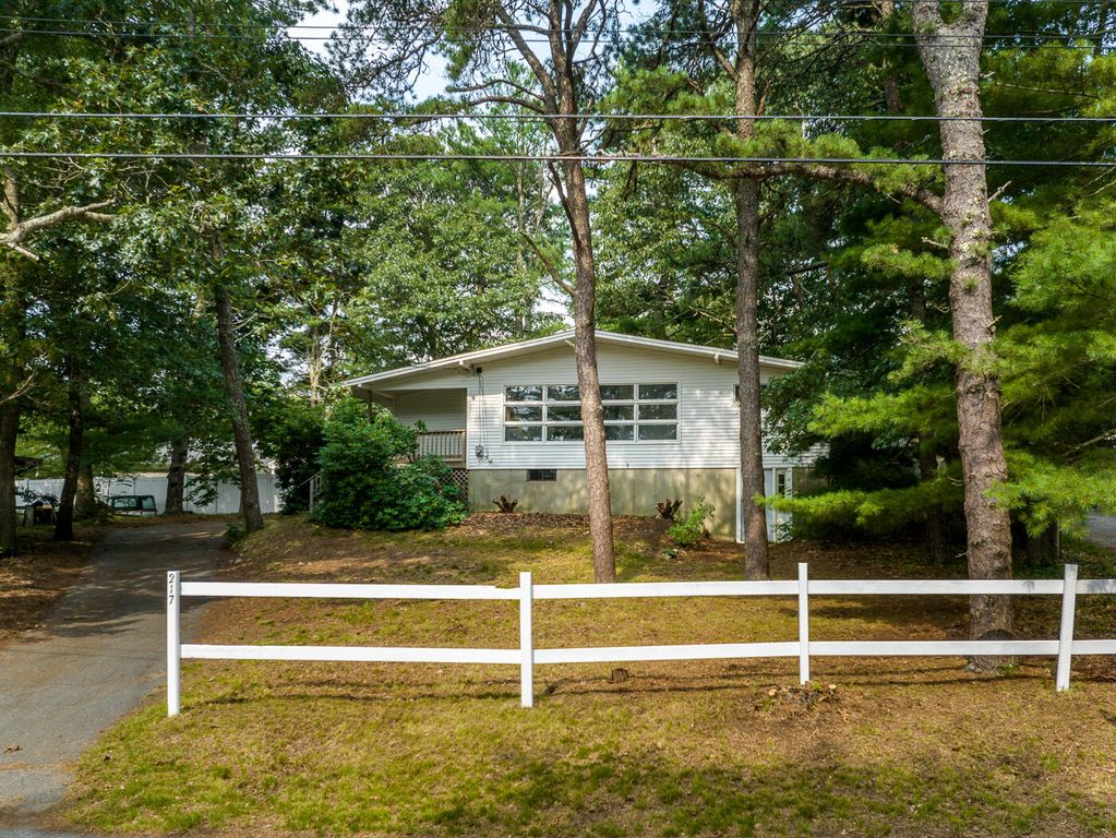 217 Lakeside Dr, Barnstable, MA 02630 Trulia