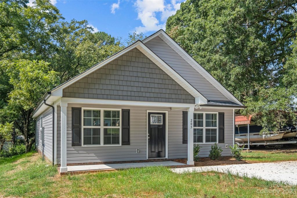 205 W 1st St, Landis, NC 28088 Trulia