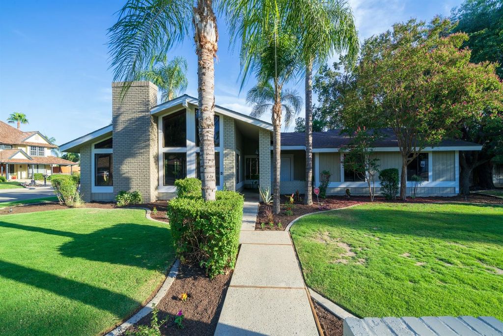 707 W Oak View Dr, Visalia, CA 93277 Trulia
