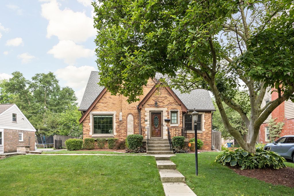 5946 N New Jersey St, Indianapolis, IN 46220 Trulia