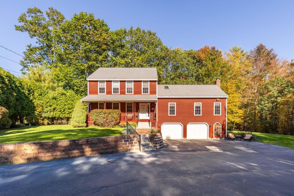 51 Blue Hills Dr, Rochester, NH 03839