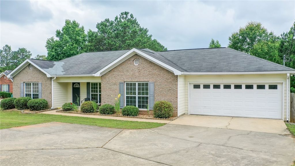 951 Lee Road 379, Smiths Station, AL 36877 Trulia