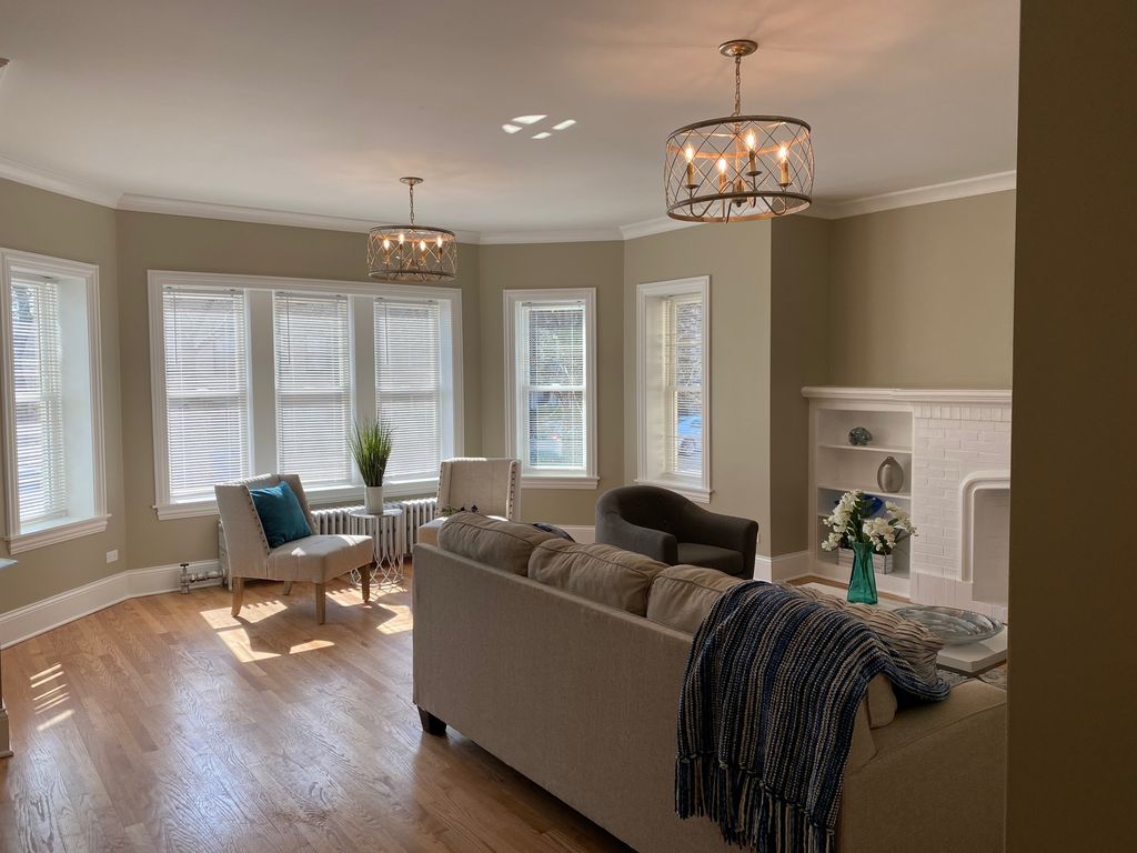 1524 W Thorndale Ave 2, Chicago, IL 60660 Apartment for Sale