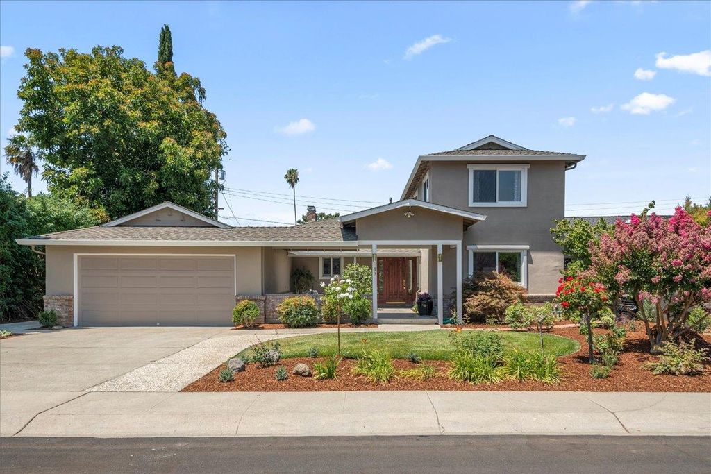 49 Decorah Ln, Campbell, CA 95008