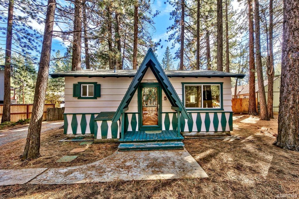 2686 Kubel Ave, South Lake Tahoe, CA 96150