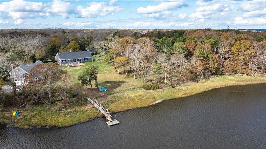 560 Orleans Rd, Chatham, MA 02633