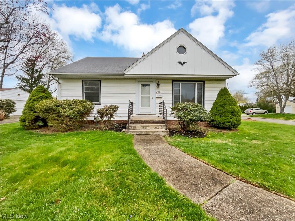 2305 Parkway Blvd, Alliance, OH 44601 Trulia