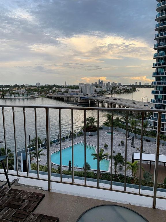 1865 79th Street Cswy #10C, Miami Beach, FL 33141