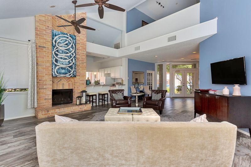 8801 Rodeo Dr, Irving, TX 75063