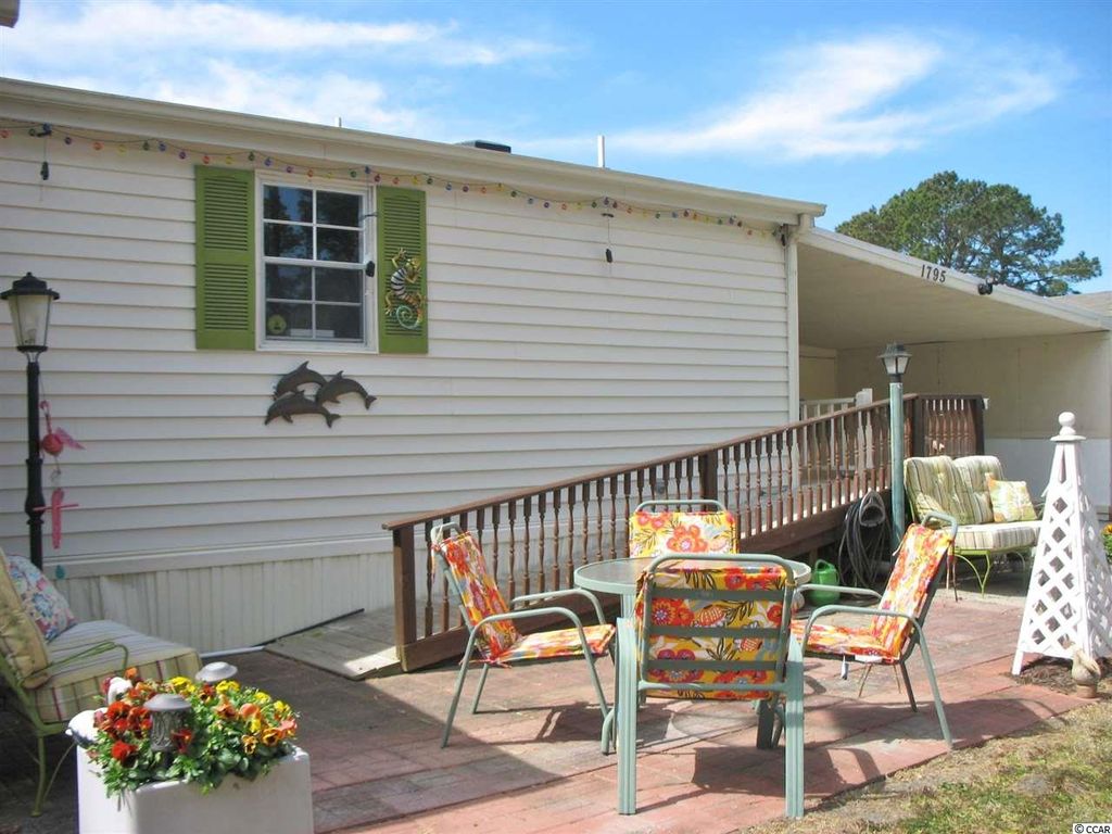 1795 Crystal Lake Dr, Myrtle Beach, SC 4 Bed, 2 Bath Mobile