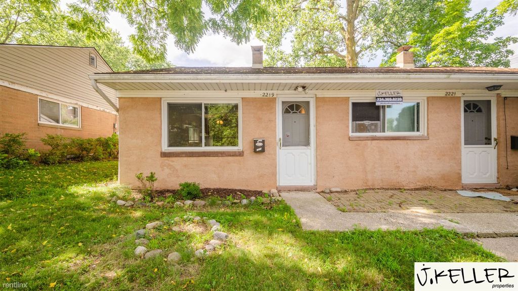 2219 Dexter Ave, Ann Arbor, MI 48103