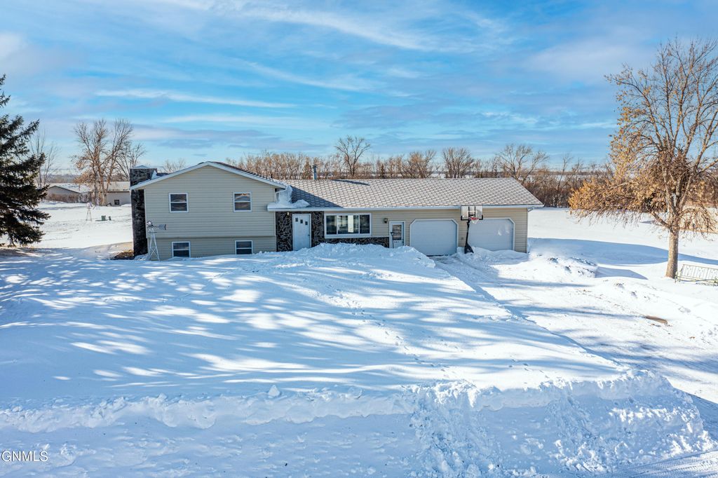 981 Kelly Dr, Washburn, ND 58577 Trulia