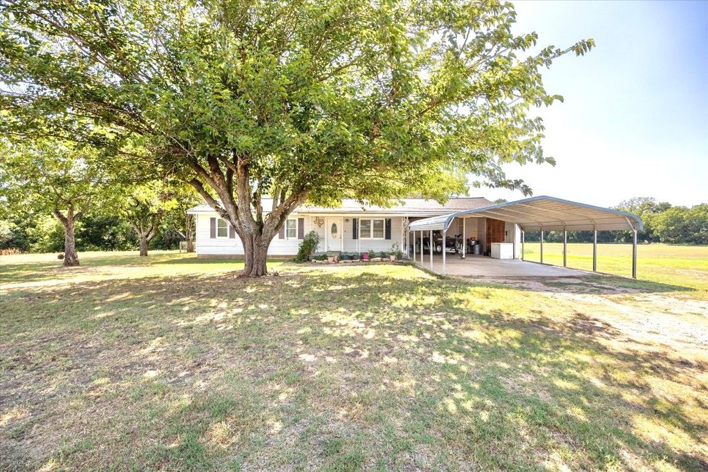 22715 FM 2156, De Leon, TX 76444 MLS 20374417 Trulia