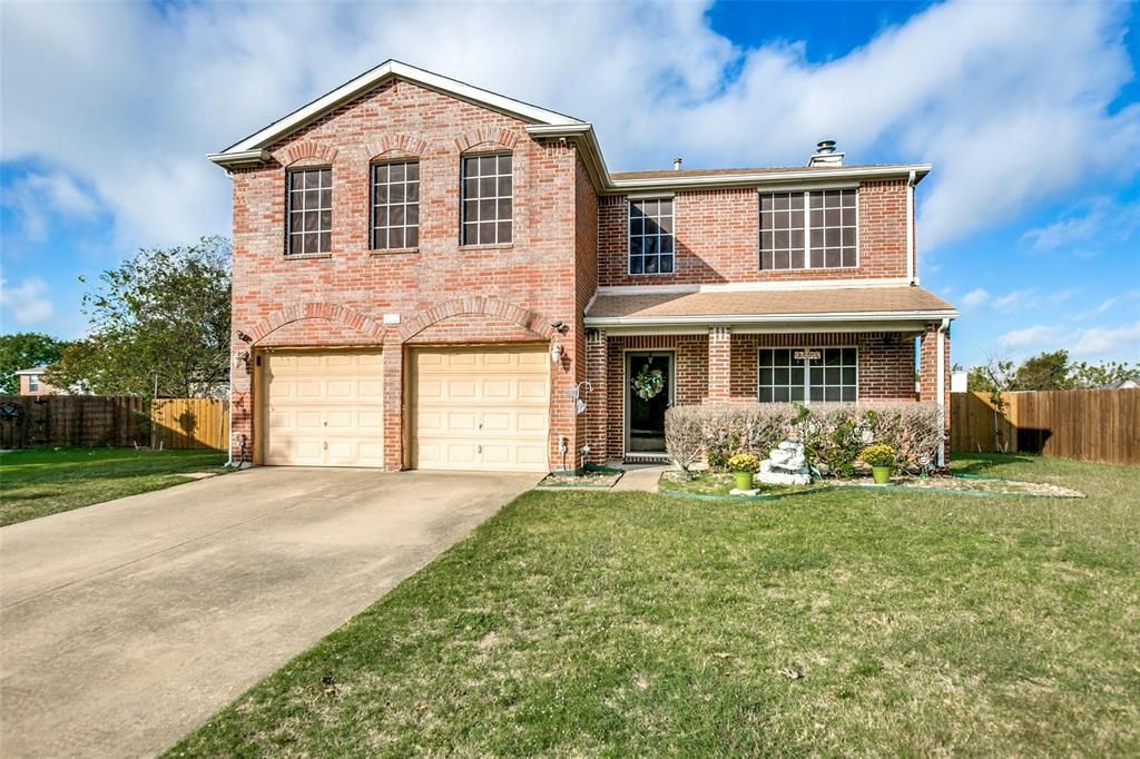 2001 Purdue Dr, Glenn Heights, TX 75154