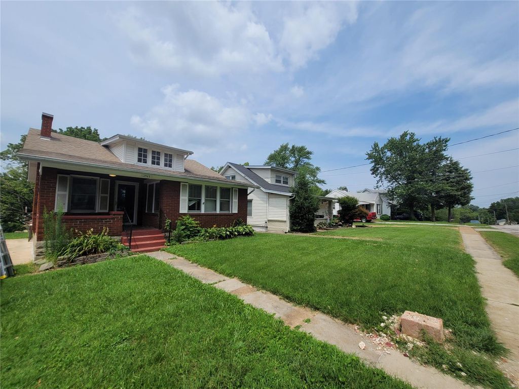2965 Kincaid Ave, Saint Louis, MO 63114