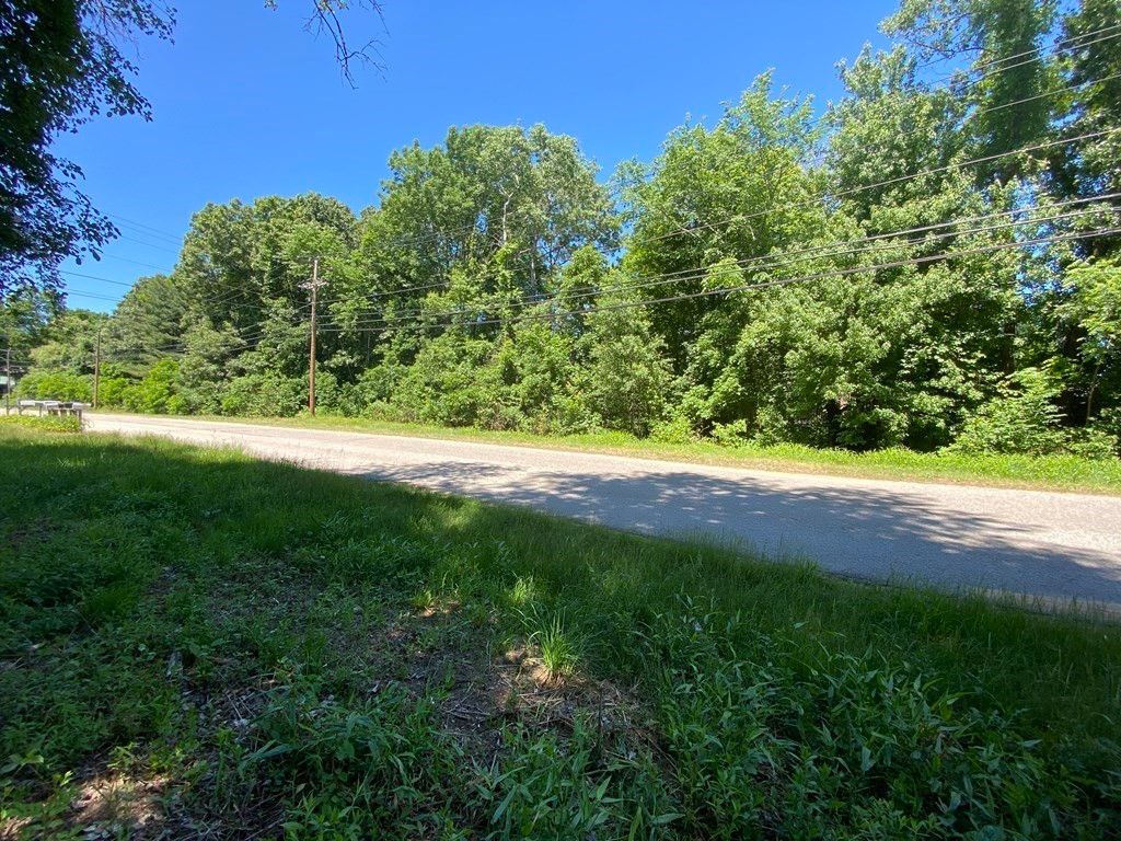 14 Lakeshore Dr 1, West Brookfield, MA 01585 MLS 73128889 Trulia