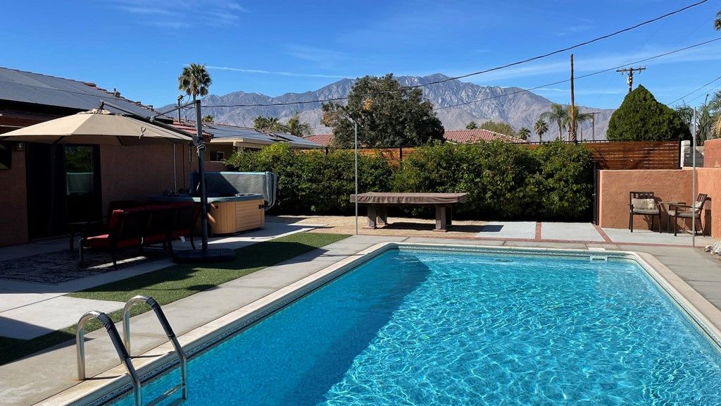 67660 Peineta Rd, Cathedral City, CA 92234