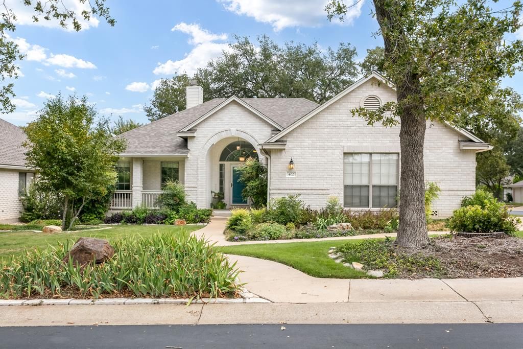 402 Redbird Ln, Fredericksburg, TX 78624 MLS 89421 Trulia