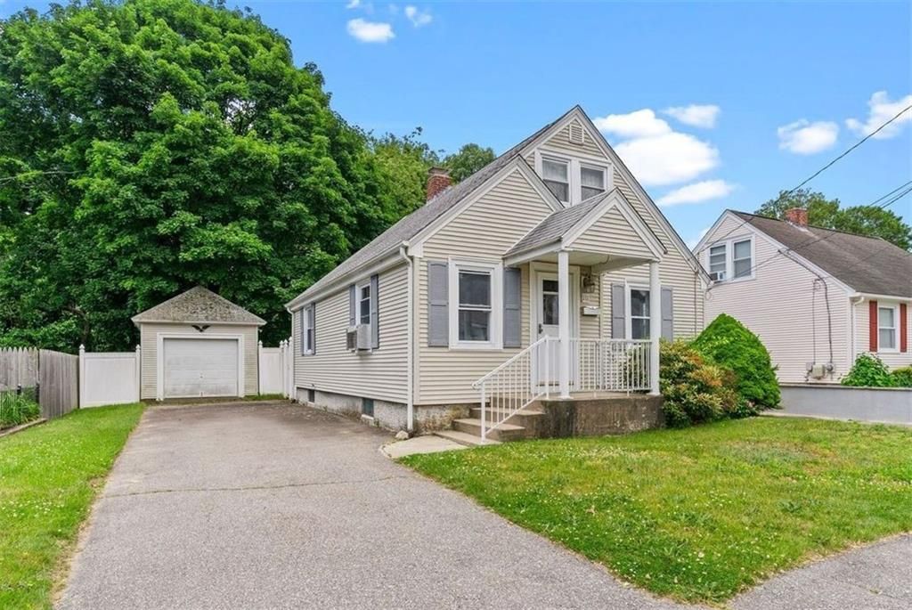 111 Bliss St, East Providence, RI 02914 Trulia