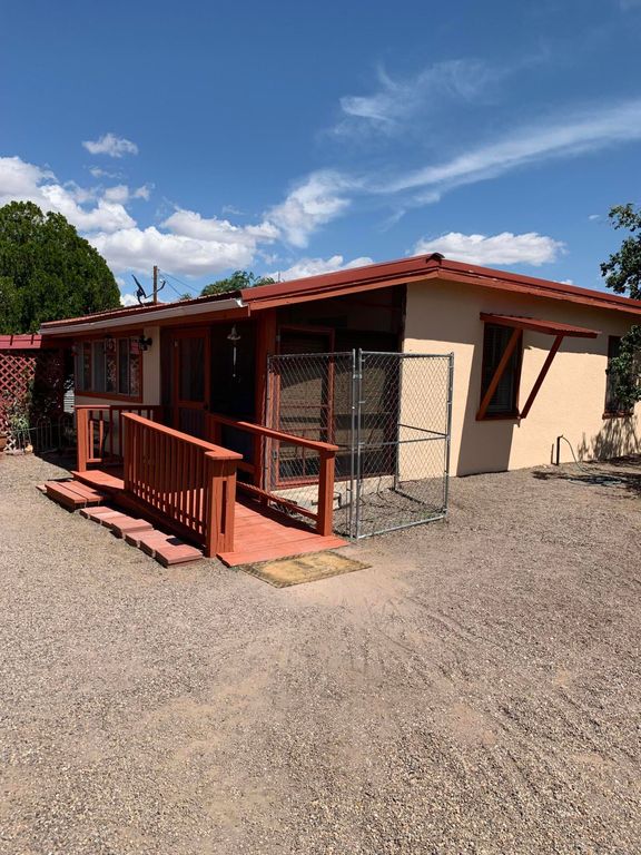 614 Nicholas Ave, Socorro, NM 87801