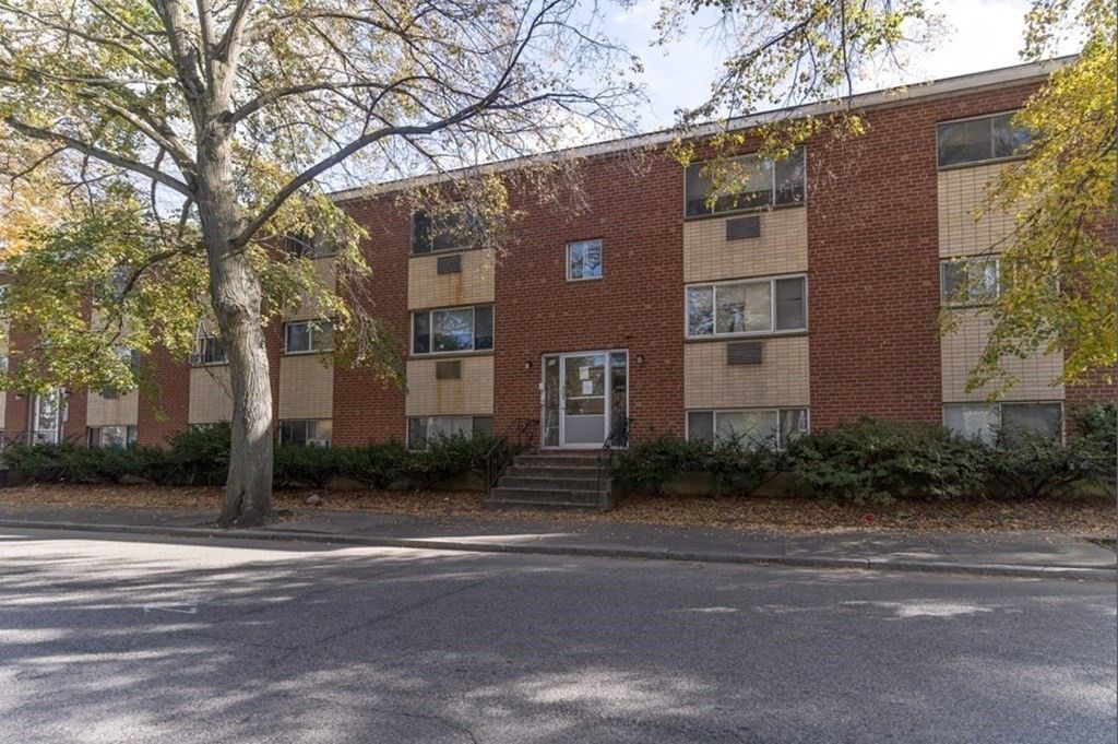 94 Itasca St #2, Mattapan, MA 02126