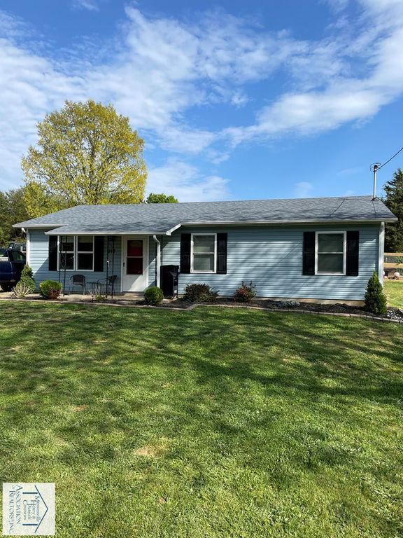 113 Cedar St, Bassett, VA 24055