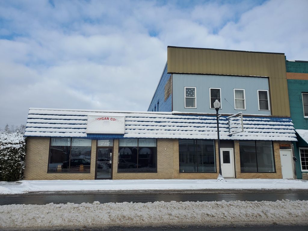 215 N Main St, Cheboygan, MI 49721 Trulia