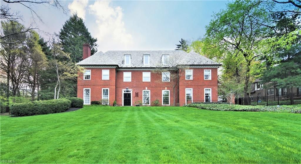 393 S Rose Blvd, Akron, OH 7 Bed, 7 Bath SingleFamily Home 35