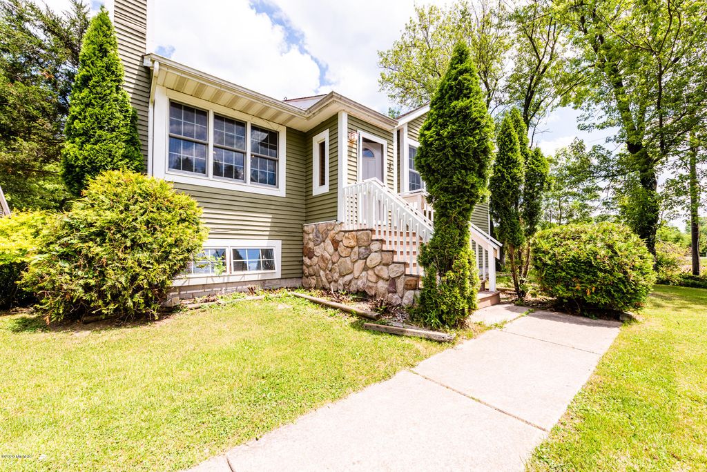 7795 W East Rd, Three Oaks, MI 49128 Trulia