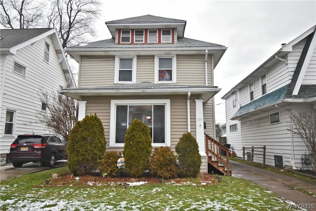 154 Wardman Rd, Buffalo, NY 14217