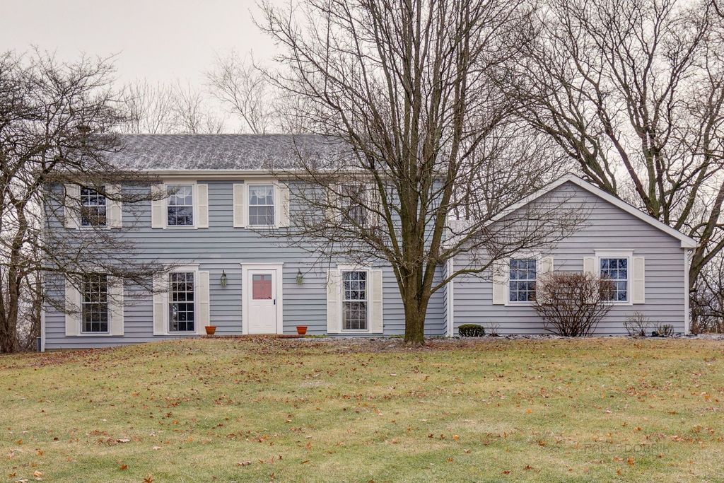 21653 N Andover Rd, Kildeer, IL 60047