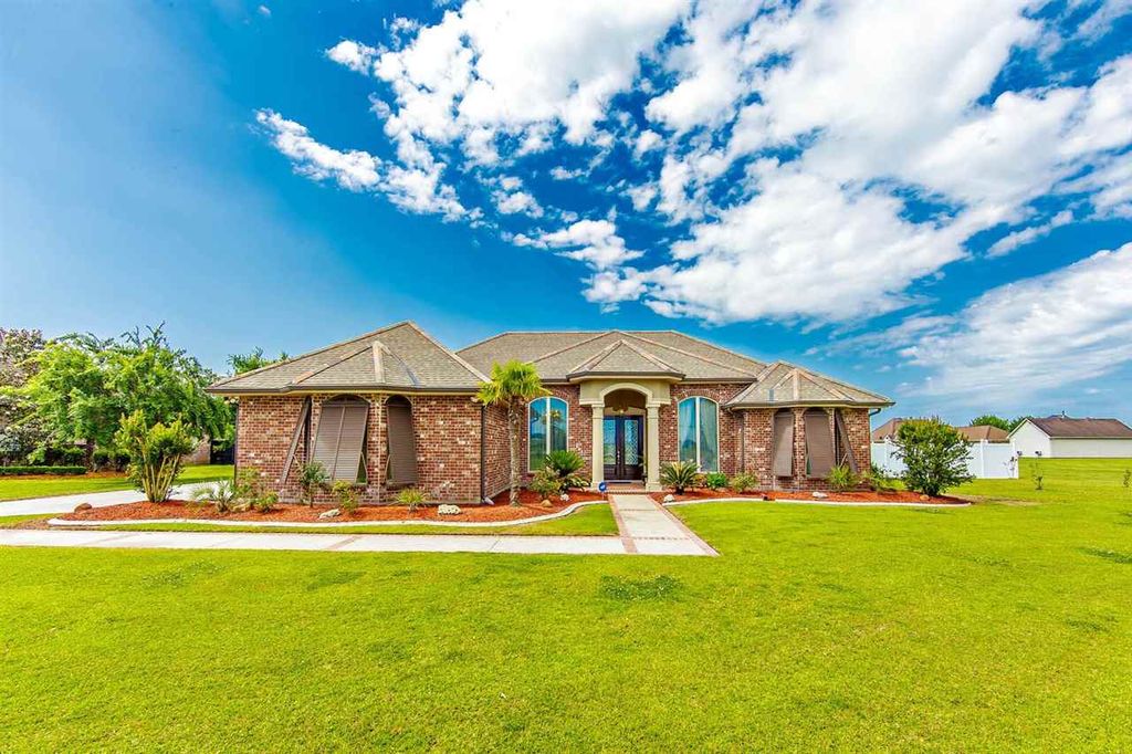 4638 Highway 311, Houma, LA 4 Bed, 4 Bath SingleFamily Home 12