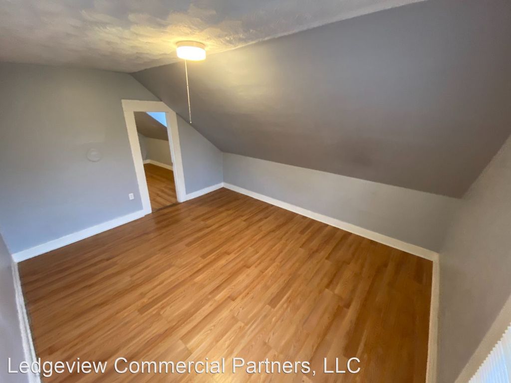187 Merrimack St #6, Manchester, NH 03103