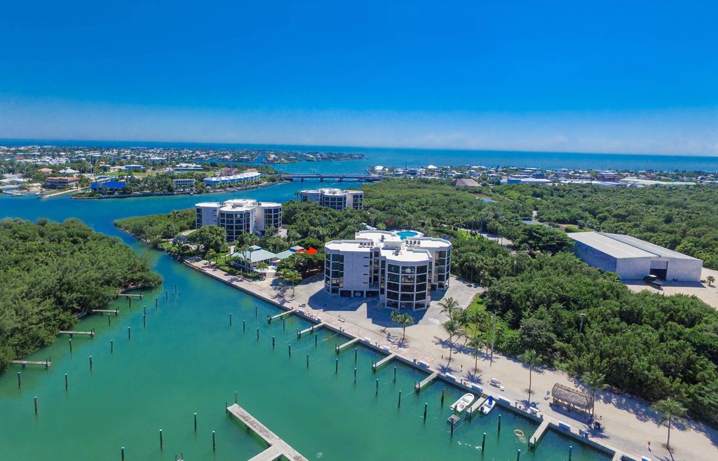 6402 Gulf Of Mexico Blvd #402, Marathon, FL 33050