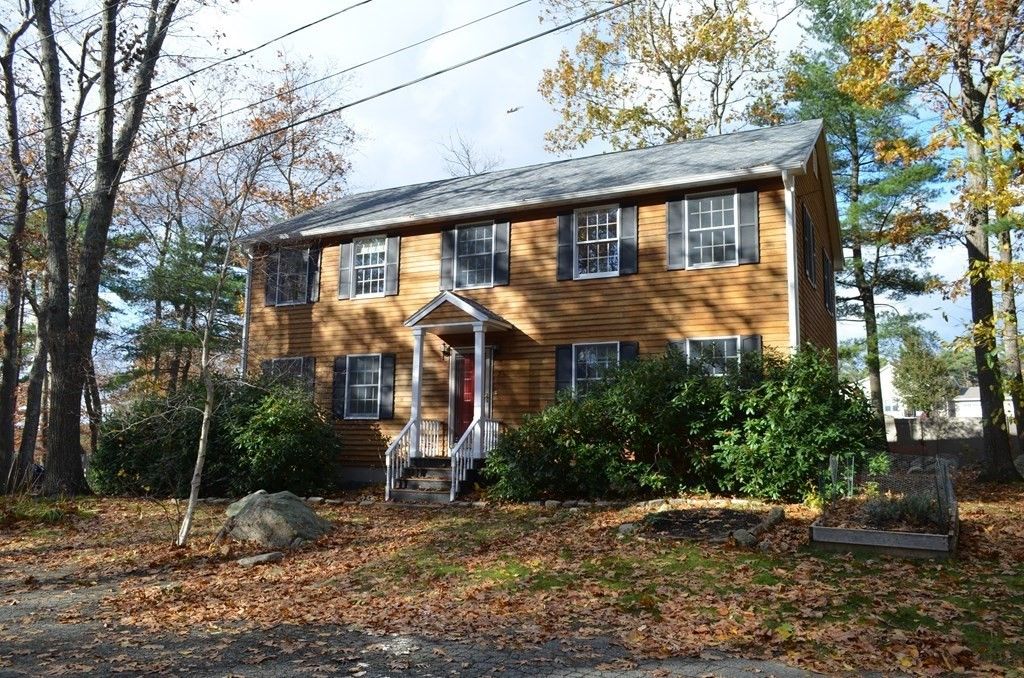 3 Chateau Hts #1, Gloucester, MA 01930