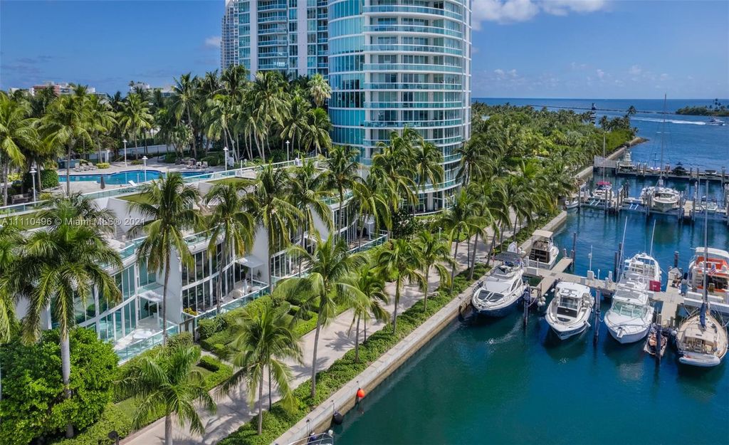 1000 S Pointe Drive #THM4, Miami Beach, FL 33139