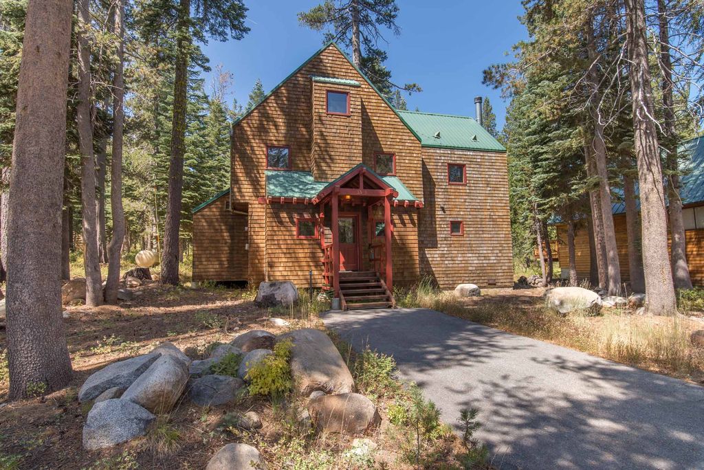 3349 Hillside Dr, Soda Springs, CA 95728 Trulia