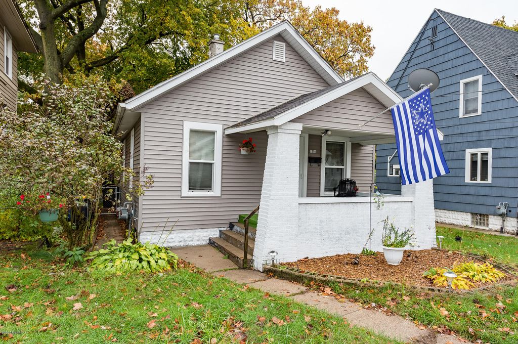 1318 Boston St SE, Grand Rapids, MI 49507 Trulia