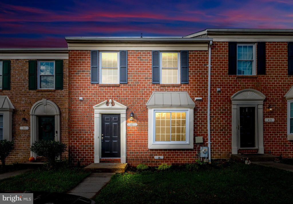 41 Wellspring Cir, Owings Mills, MD 21117