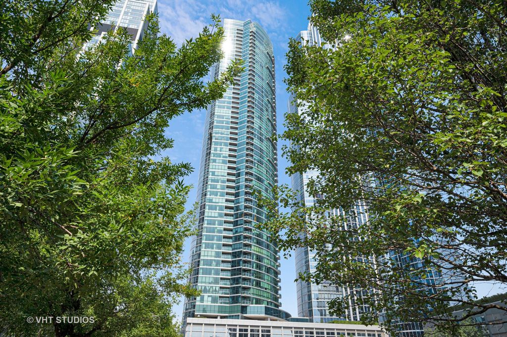 1201 S Prairie Ave #3104, Chicago, IL 60605